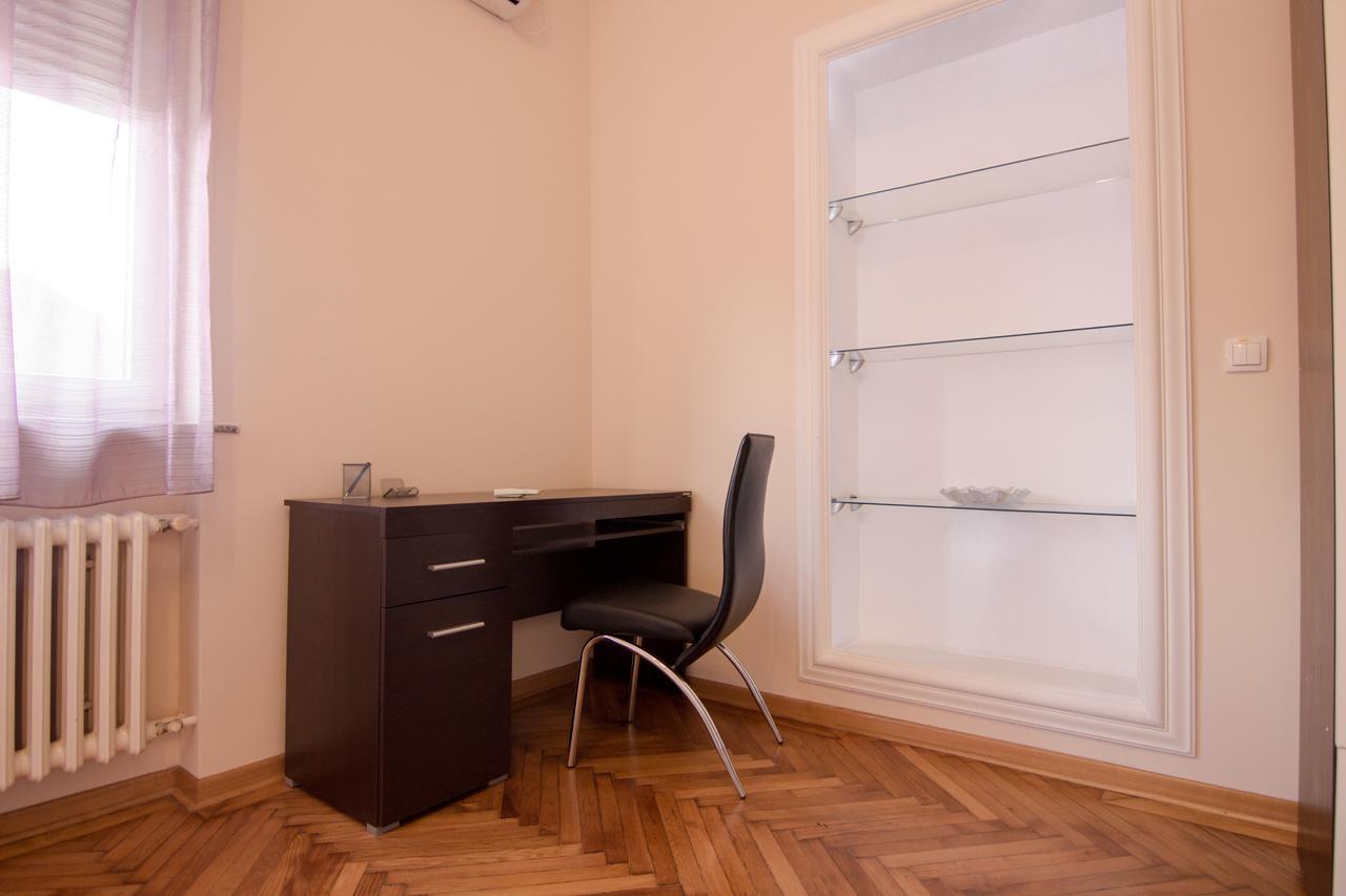 Dositej 5 Apartment