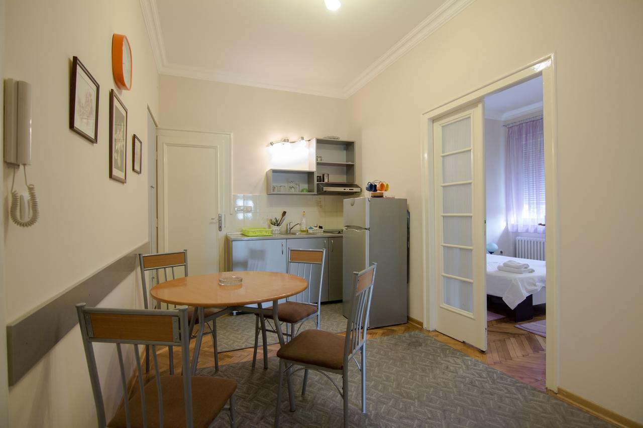 Apartment Dositej 5 *